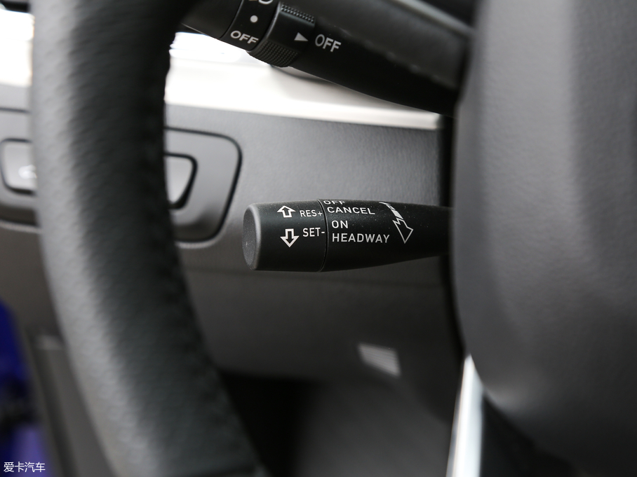 2019tHS7 3.0T Ԅ(dng)(q)(lin)I(lng)