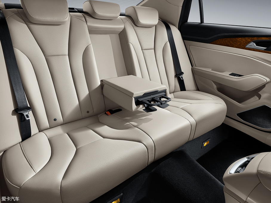 2018tH5(jng) 1.8T (lin)퍄Ӱ