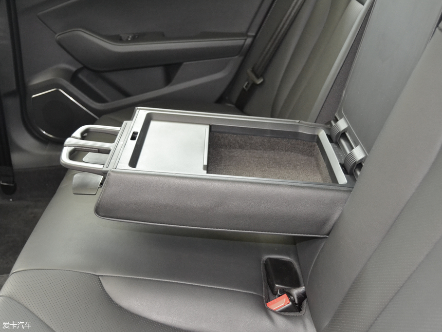 2018tH5(jng) 1.8T (lin)Ӱ