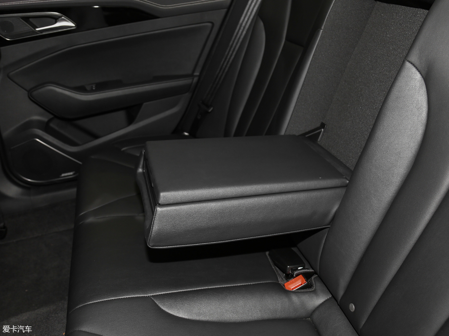 2018tH5(jng) 1.8T (lin)퍄(dng)