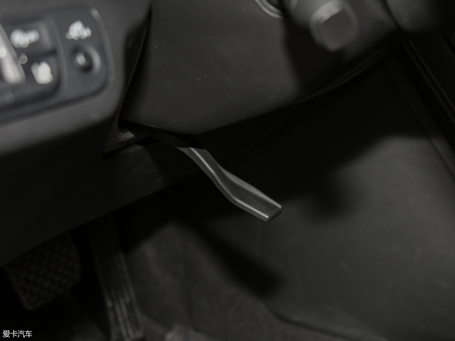 2018tH5(jng) 1.8T (lin)퍄(dng)