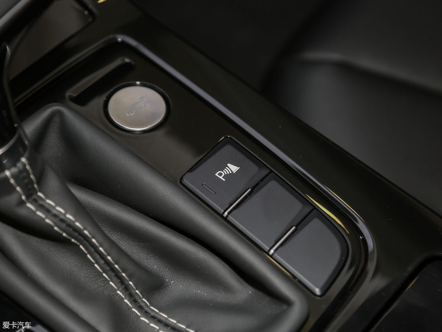 2018tH5(jng) 1.8T (lin)퍄(dng)