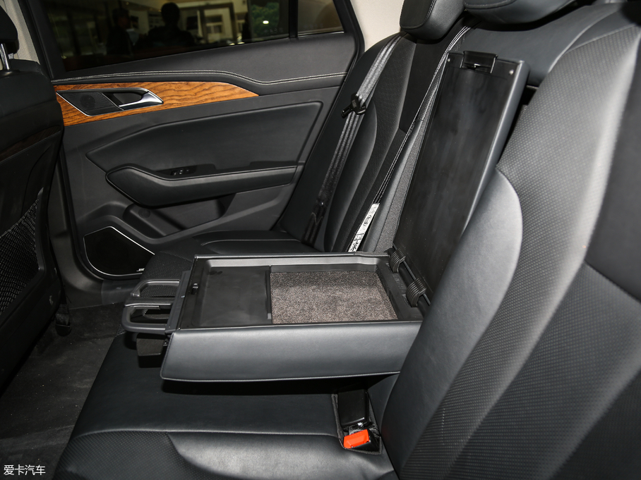 2018tH5(jng) 1.8T (lin)Ӱ