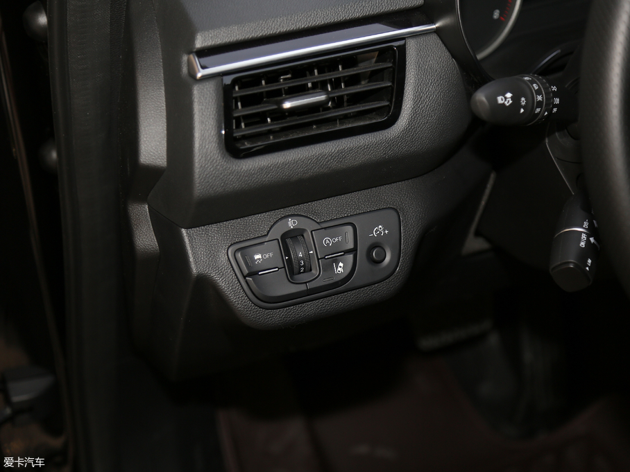 2018tH5(jng) 1.8T (lin)`(dng)