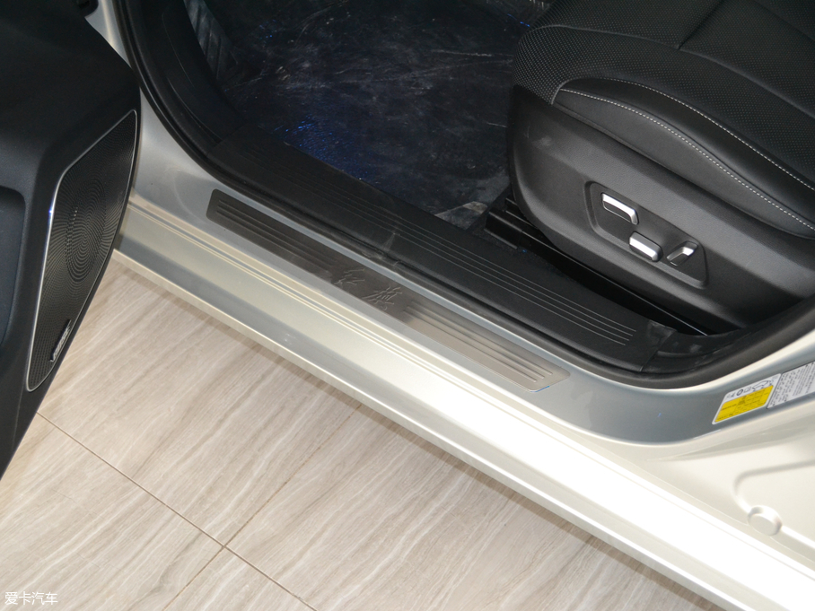 2018tH5(jng) 1.8T (lin)(dng)