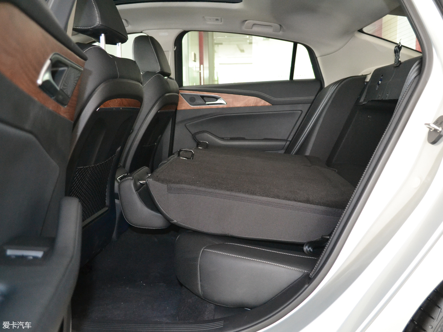 2018tH5(jng) 1.8T (lin)(dng)