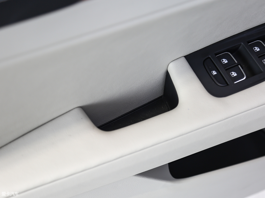 2018tH5(jng) 1.8T (lin)(dng)