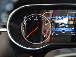 20181.8T 퍄Ӱ п؅^