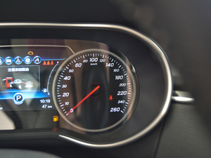 20181.8T 퍄Ӱ п؅^