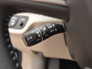 20181.8T 퍄Ӱ п؅^