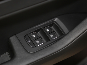 20181.8T 퍄Ӱ {܇ƅ^	