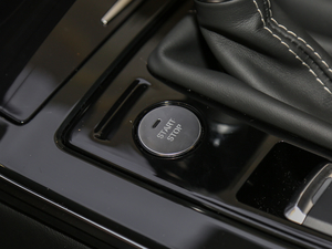 20181.8T 퍄Ӱ п؅^