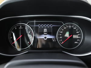 20181.8T (lin)(dng) x