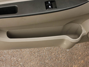 2011��A+ 1.0L ��IV ǰ�T������g