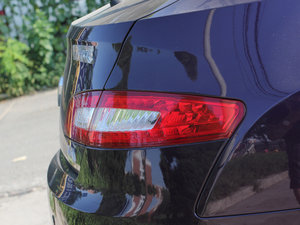 2012款1.8L 手动风尚版 掀背 细节外观