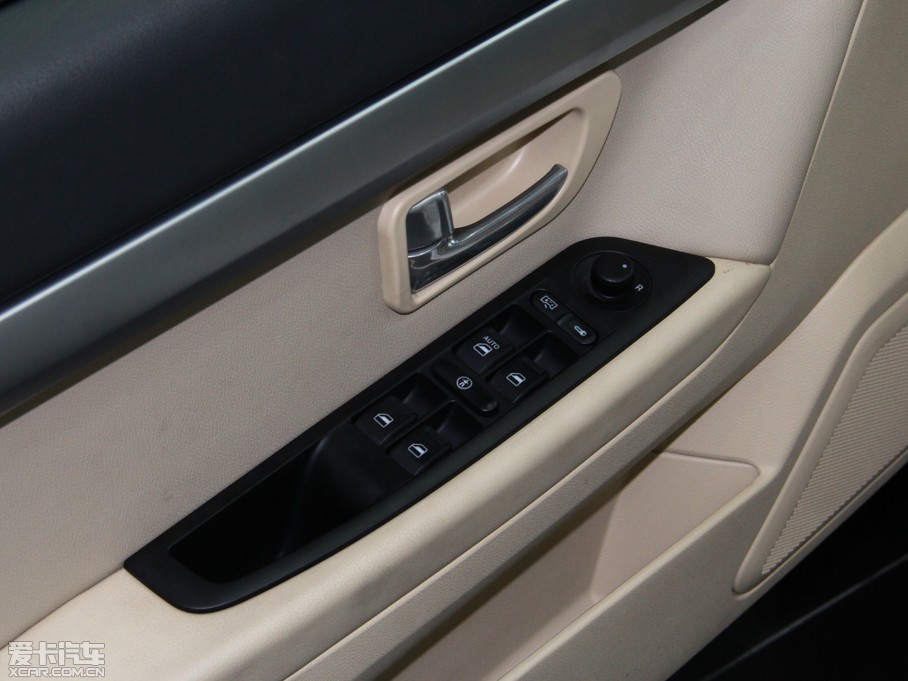 2013ɏL5 1.8L քF Ʊ