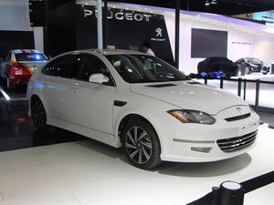 2013款GTS 1.6L 手动劲取版 整体外观