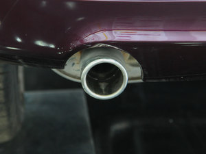 2013款GT 1.6L 自动精致版 排气管