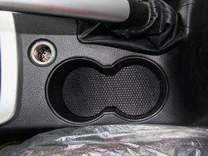 2013款GT 1.6L 自动精致版 空间座椅