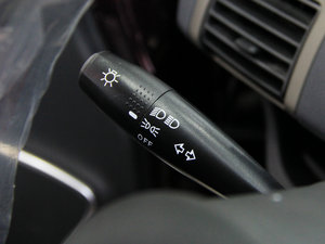 2013款GT 1.6L 自动精致版 中控区