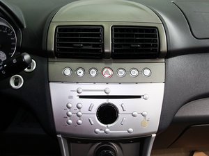 2013款GT 1.6L 自动精致版 中控区