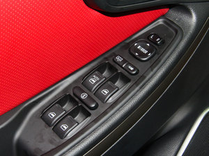 2013款GT 1.6L 自动精致版 中控区