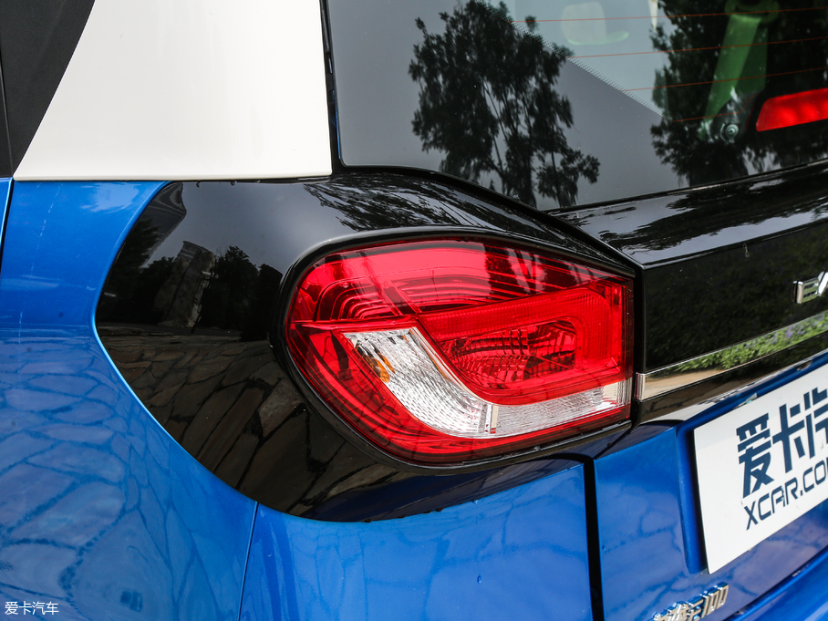 2018��EE100 ���а�