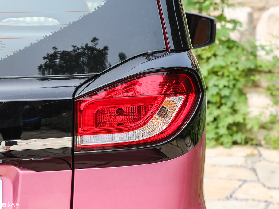 2018��EE100 ���а�