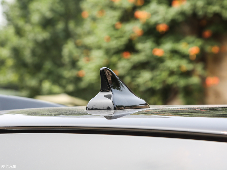 2018��EE100 ���а�