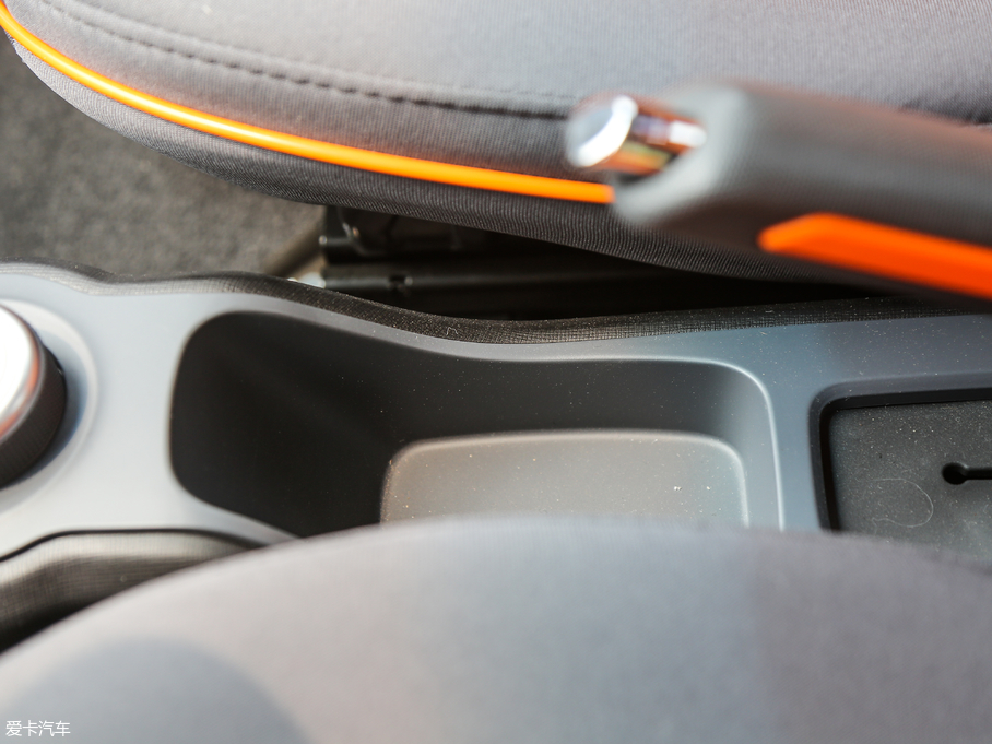 2018��EE100 ���а�