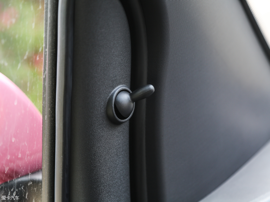 2018��EE100 ���а�