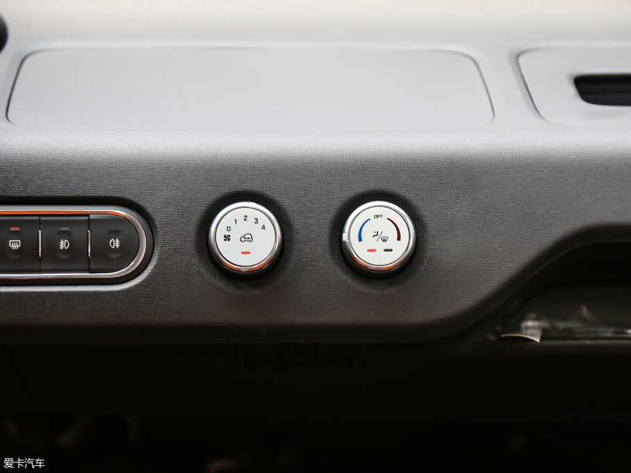 2018��EE100 ���а�