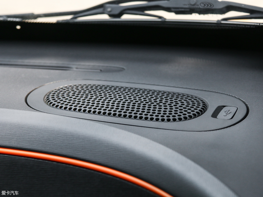 2018��EE100 ������