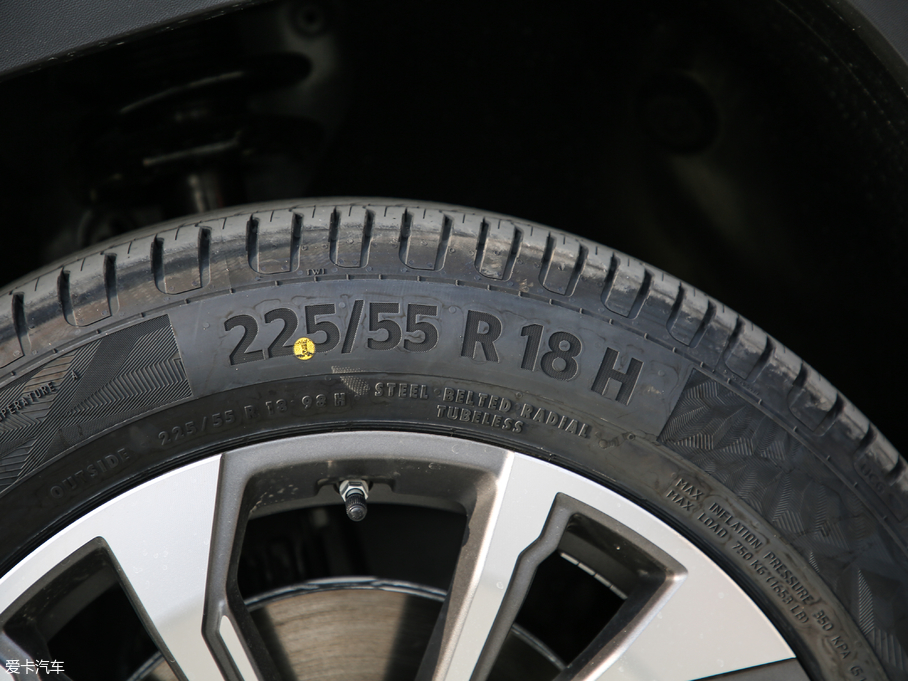 2019ERS-5 1.5T CVT{Ş V