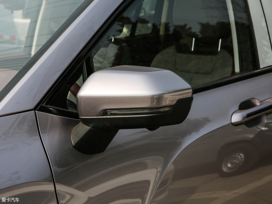 2019ERS-5 1.5T CVT{Ş V