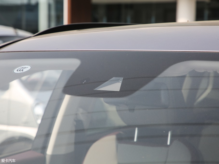 2019ERS-5 1.5T CVT{Ş V