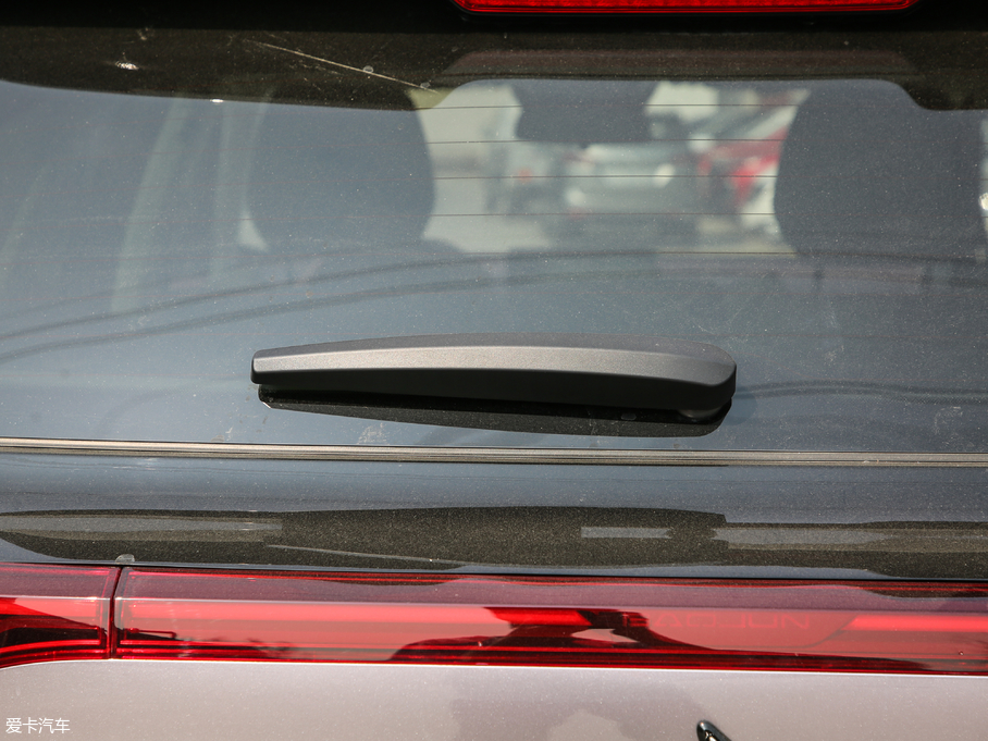 2019ERS-5 1.5T CVT{Ş V