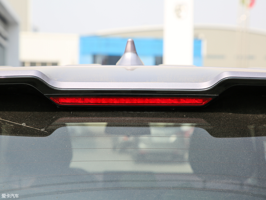 2019ERS-5 1.5T CVT{Ş V