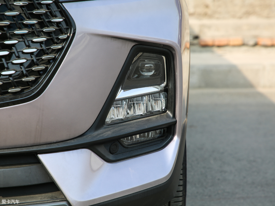 2019ERS-5 1.5T CVT{Ş V