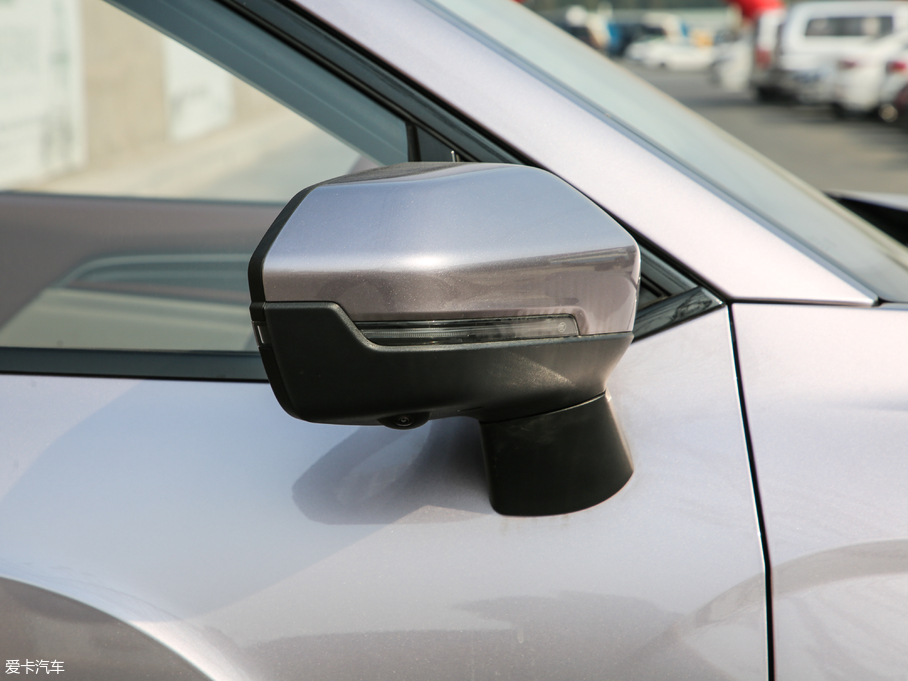 2019ERS-5 1.5T CVT{Ş V