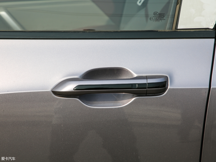 2019ERS-5 1.5T CVT{Ş V