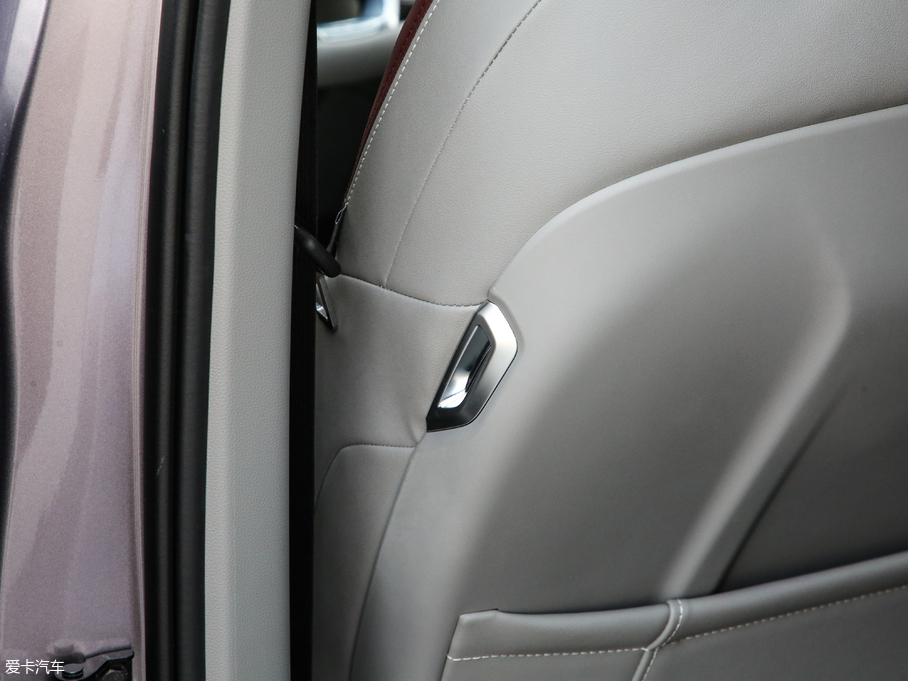 2019ERS-5 1.5T CVT{Ş V