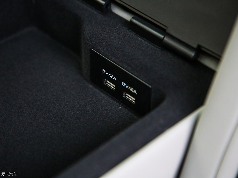 2019ERS-5 1.5T CVT{Ş V