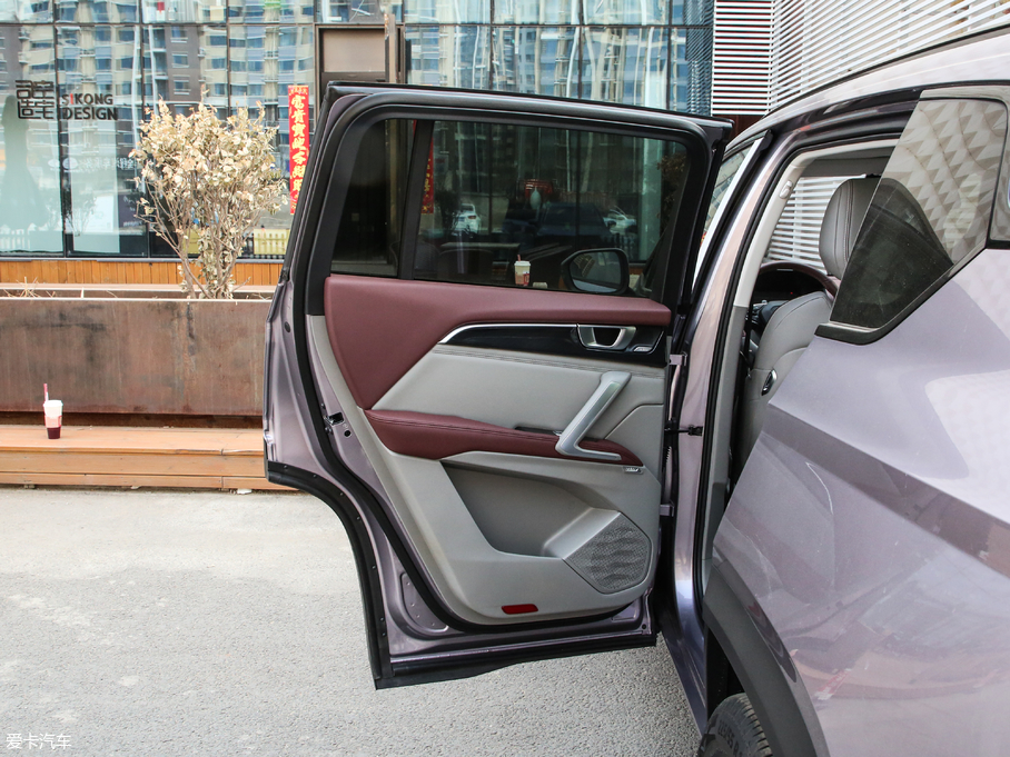 2019ERS-5 1.5T CVT{Ş V