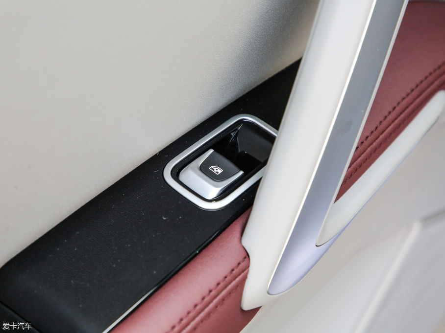 2019ERS-5 1.5T CVT{Ş V