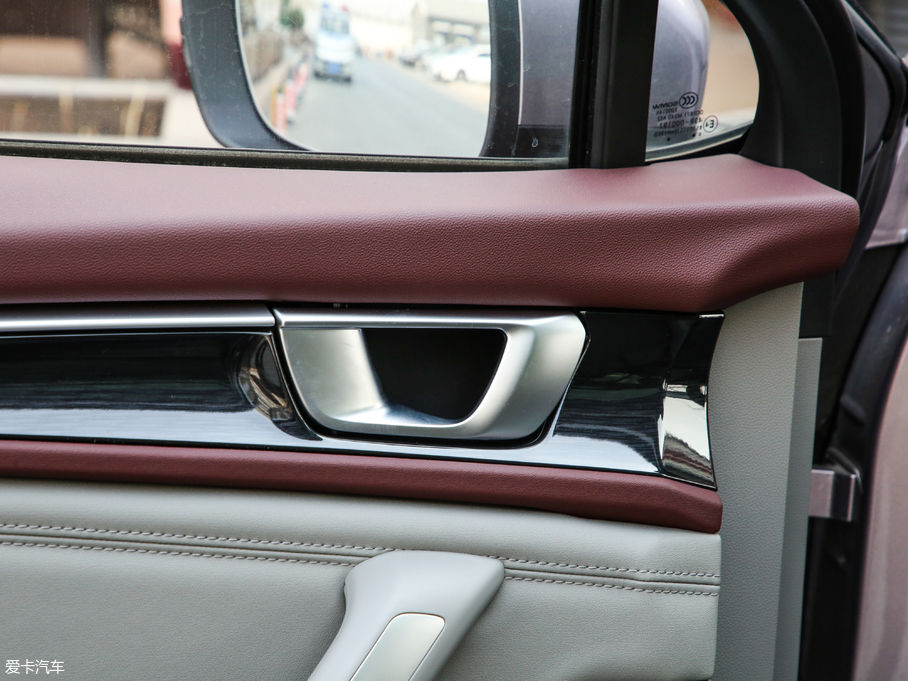 2019ERS-5 1.5T CVT{Ş V