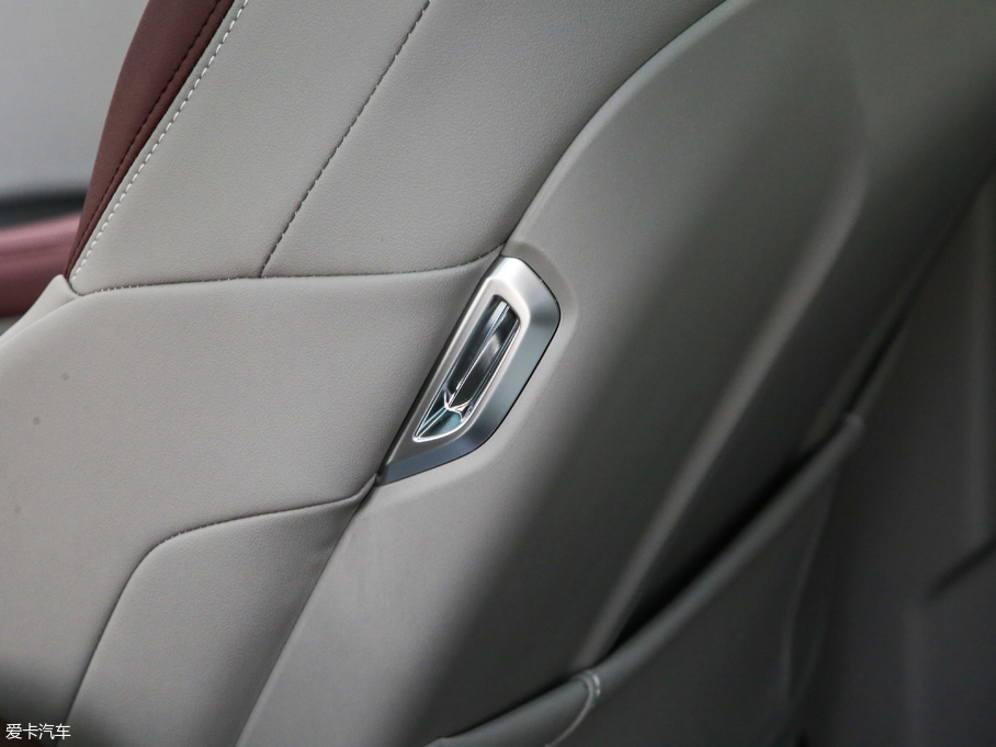 2019ERS-5 1.5T CVT{Ş V