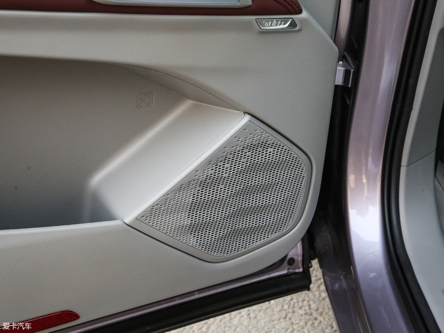 2019ERS-5 1.5T CVT{Ş V