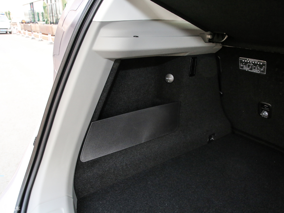 2019ERS-5 1.5T CVT{Ş V