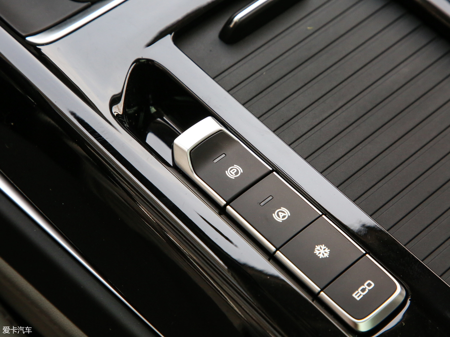 2019ERS-5 1.5T CVT{Ş V